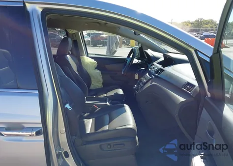 2013 Honda Odyssey Touring/Touring Elite from USA, damaged, VIN 5FNRL5H97DB035138